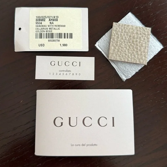 Gucci Metallic Shoulder Bag **PRICE FIRM*** - Picture 11 of 11